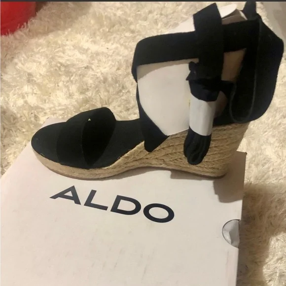 Wedge heels - Picture 2 of 2